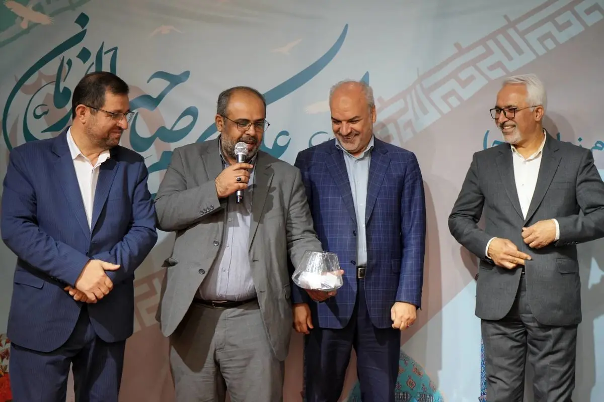 برگزاری جشن دهه فجر و میلاد حضرت حجت(عج) در خانه فیروزه ای "دی"