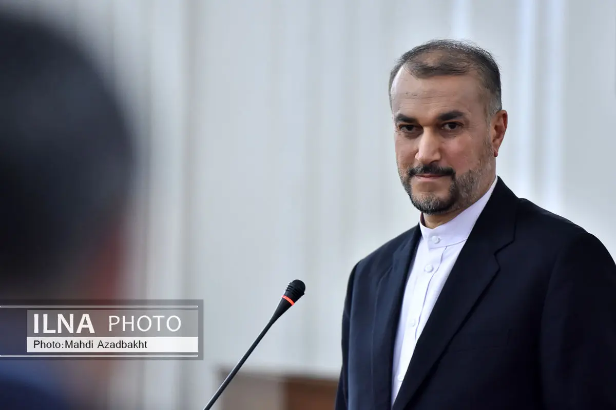 Iran FM urges dialog between Armenia, Azerbaijan