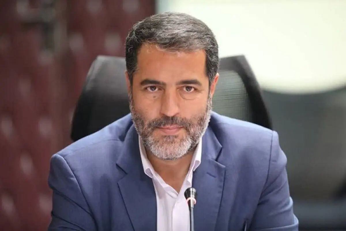 مردم به دلیل کیفیت پایین خدمات حمل‌ونقل عمومی از تاکسی‌های اینترنتی استفاده می‌کنند