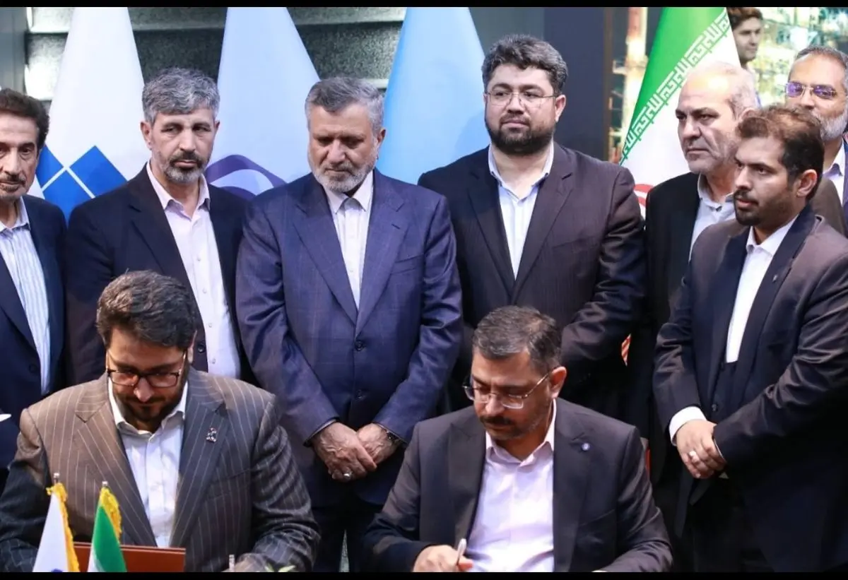 امضای تفاهم‌نامه‌ احداث طرح تولید ماده اکریلونیتریل (ACN) بین پتروشیمی مارون و آبادان 