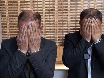 جزئیات سرقت مسلحانه پدر و پسر از طلافروشی خزانه/ توصیه سارقِ مسلح به طلافروشان+ فیلم
