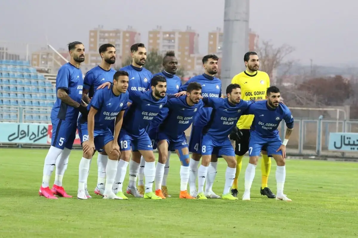 صنعت نفت به دنبال جذب مهاجم گل گهر