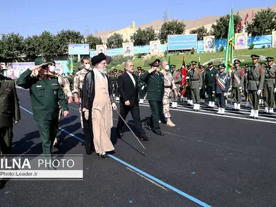 مراسم مشترک دانش‌آموختگی دانشجویان دانشگاههای نیروهای مسلح با حضور مقام معظم رهبری