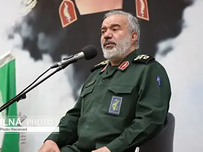 سردار فدوی: در جنگ با آمریکا دشمن را سردرگم کرده‌ایم