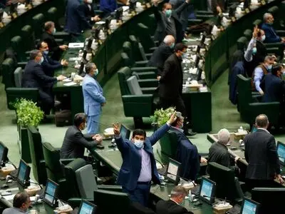 مجلس با طرح «حمایت از کارخانجات و واحدهای صنعتی و تولیدی»  مخالفت کرد