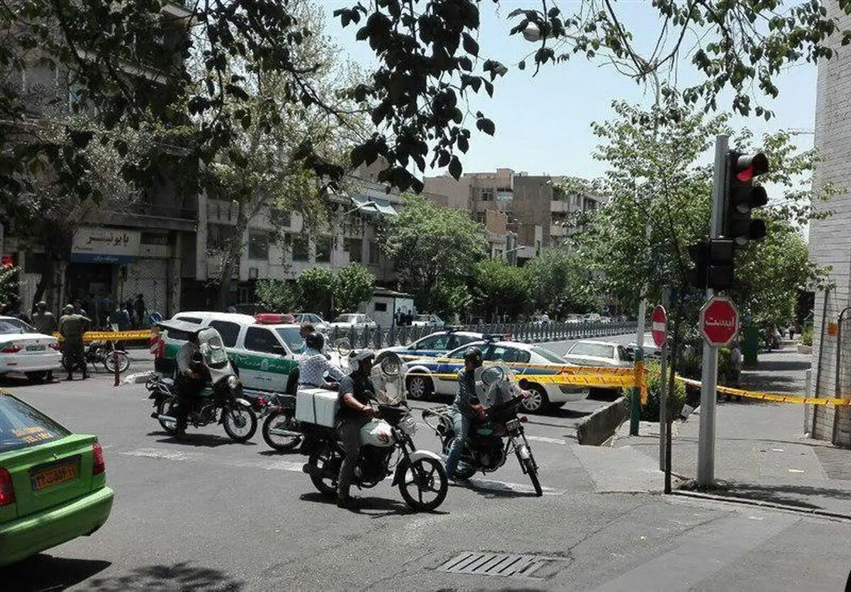 مشکل نشتی گاز در خیابان میرزای شیرازی رفع شد