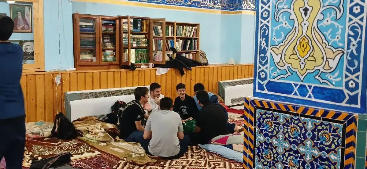 برگزاری آئین اعتکاف دانش آموزی با حضور ۶۰۰ نفر از نوجوانان در اردبیل