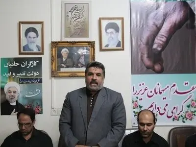 کاشت ۱۰۰ اصله نهال در روز درختکاری توسط کارگران قم