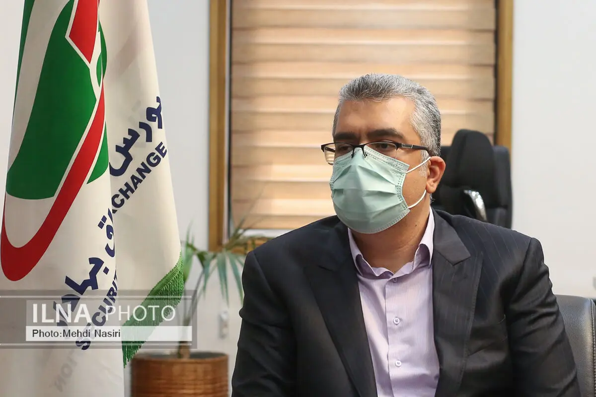 بانک مرکزی افرادی که به اطلاعات خاص بانک‌ها دسترسی دارند را معرفی کند