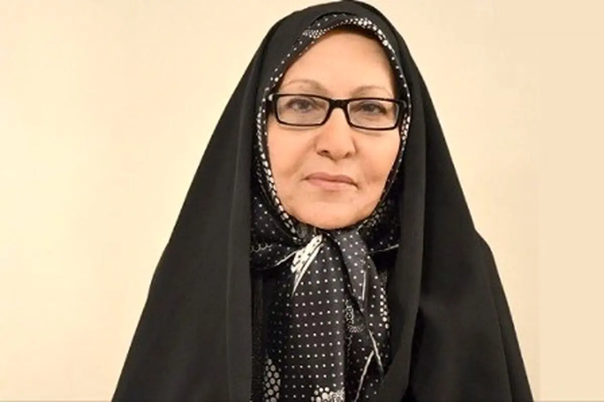 حذف واژه «مردان» از تبصره ماده ۲۰، راه را برای صدور گواهینامه موتورسیکلت زنان باز می‌کند