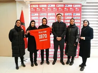 کادرفنی بانوان تراکتور معرفی شدند