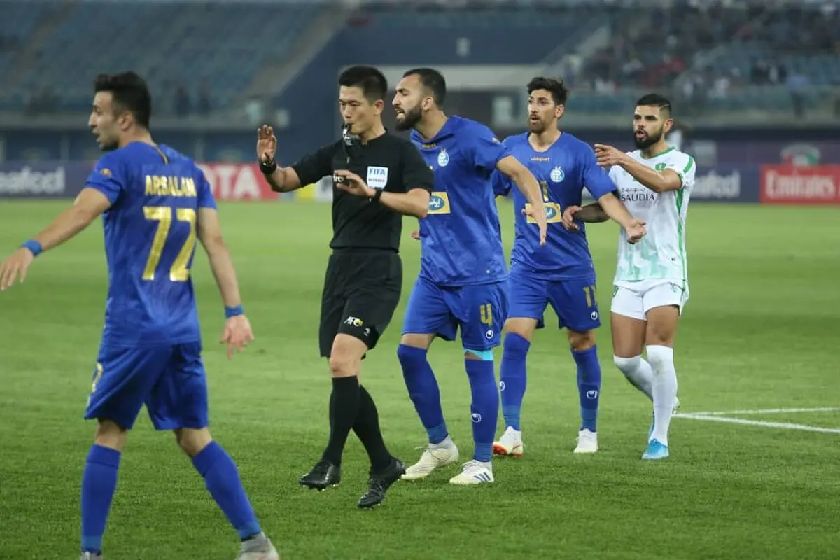 داور دو بازی استقلال جا‌به‌جا شد