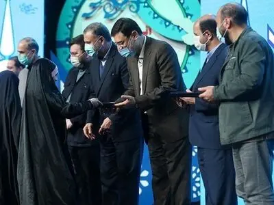 برگزیدگان نخستین فصل‌واره فرهنگی و هنری «ایثار» معرفی شدند