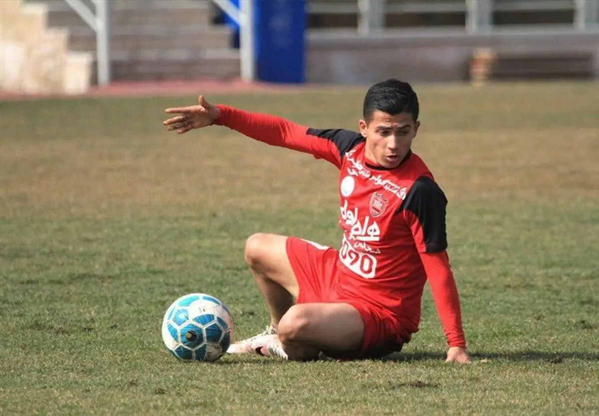 بازیکن پرسپولیس: سایپا‌یی‌ها به من فحش ناموسی دادند
