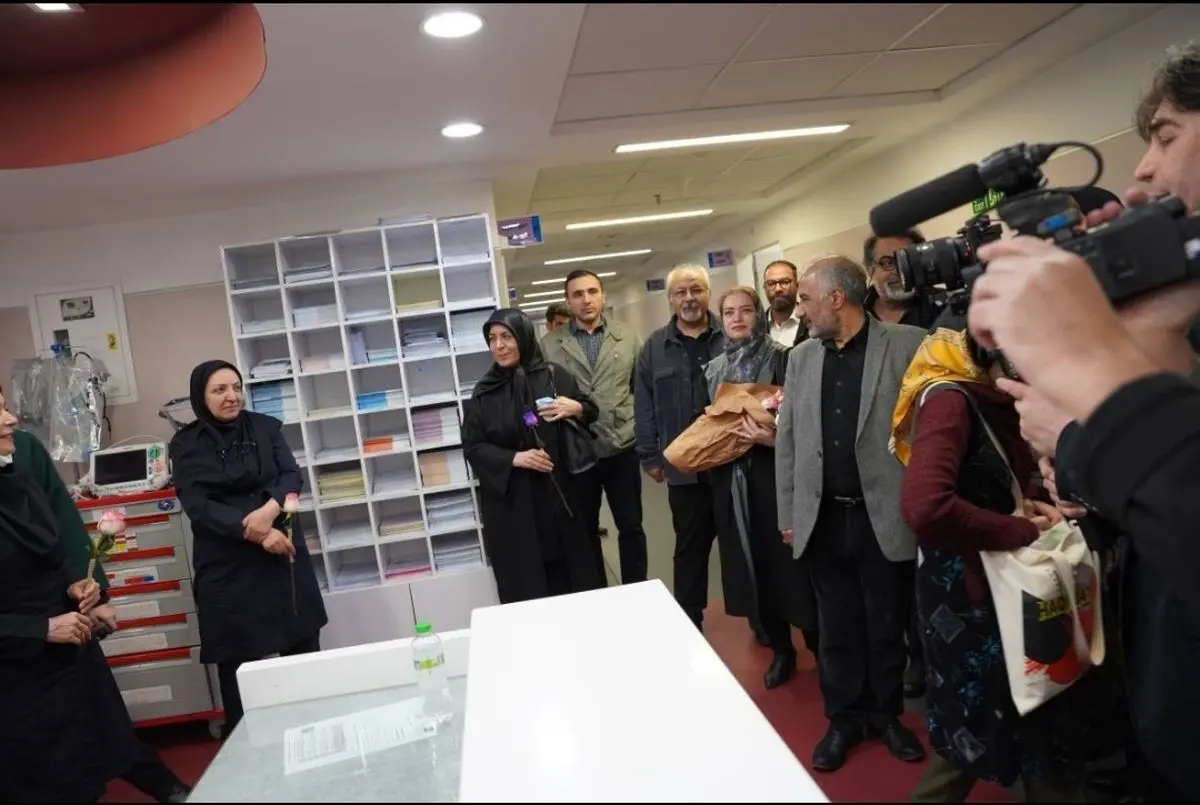 دیدار سینماگران با کادر درمان بیمارستان‌های امام خمینی و شریعتی

