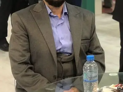 دولت افرادی که در شورای گفتگو حضور دارند را به رسمیت بشناسد


