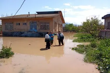 خروج آب و گل و لای از منازل مسکونی درگلستان از اولویت کاری ما است