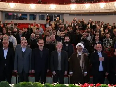 آیین اختتامیه جشنواره موسیقی فجر برگزار شد/ رونمایی از آوین؛ خوانده‌ای که انسان نیست! 