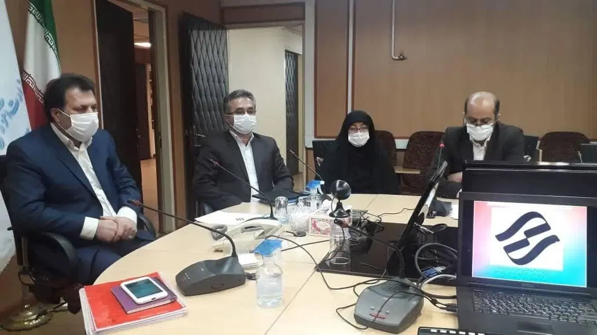 هیچ تعارضی بین چارچوب ابلاغی سند تحول بنیادین با برنامه تعالی مدیریت مدرسه وجود ندارد