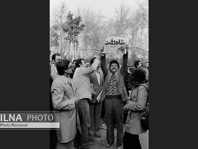 نمایش عکس‌های مریم زندی از انقلاب ۵۷ در دوشنبه‌های عکاسی