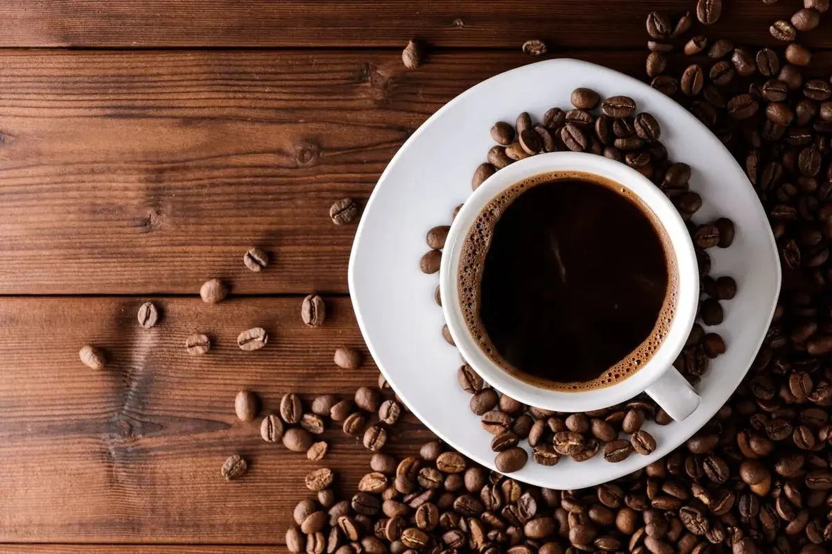 چگونه عوارض جانبی کافئین را کاهش دهیم؟