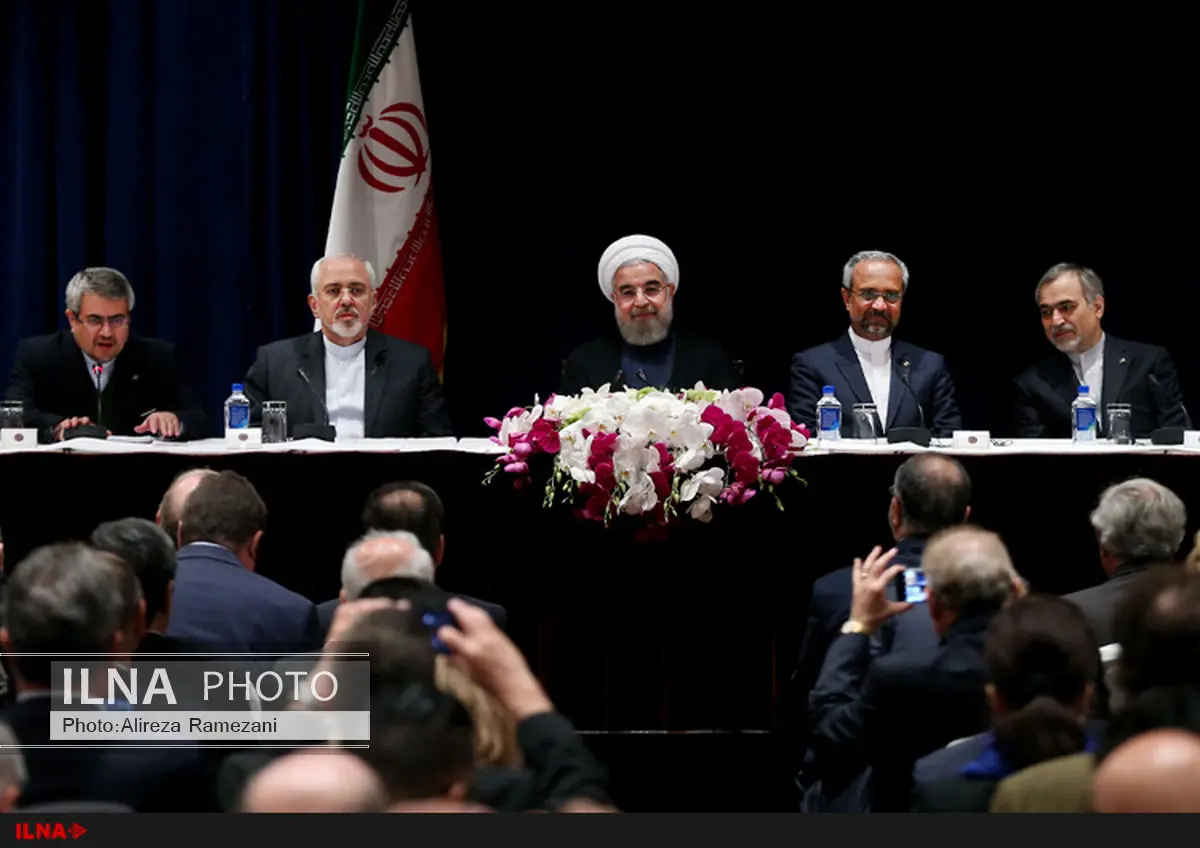 فاصلهها را در جهت کاهش تنشها کم میکنیم/ برجام برای جهانیان امید آفرید