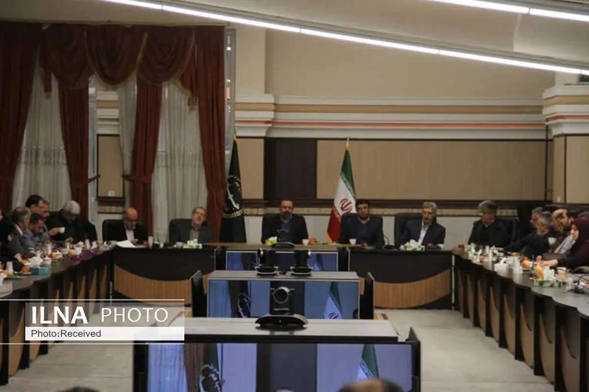 بانوان و جوانان در برگزاری انتخابات پرشور نقش محوری دارند