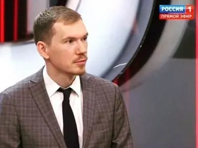 Russian society is enough grown-up to be ruled not by a single leader