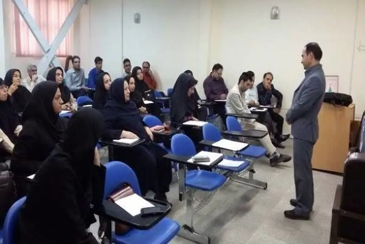 بررسی کاهش مدت دوره‌های ارشد و دکتری در وزارت علوم/ انعطاف دانشگاه‌ها در تصویب پروپوزال و دفاع