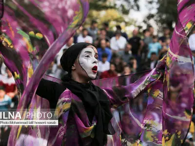 اجرا‌‌‌های روز سوم چهاردهمین جشنواره بین‌المللی تئاتر خیابانی مریوان