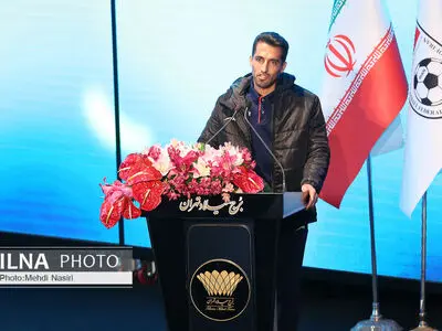 حضور وحید امیری در هلال‌احمر لرستان و پیوستن به پویش ایران ما