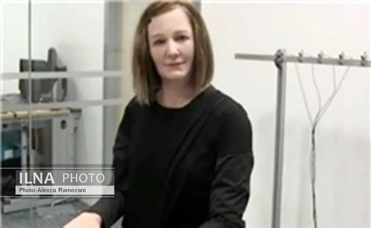 اولین ربات با شخصیت دنیا متولد شد+عکس 