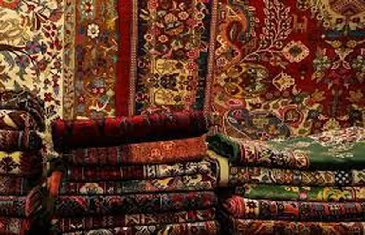 صادرات فرش دستبافت استان مرکزی به ارزش 353 هزار دلار / بیش از 3000 متر مربع فرش دستبافت به خارج از کشور صادر شد 