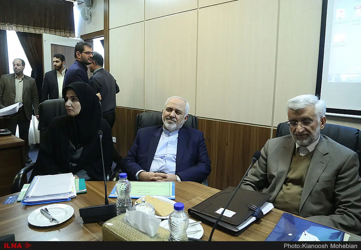 حضور منظم لاریجانی در جلسات مجمع پس از ریاست برادرش/ هم‌نشینی ظریف و جلیلی در جریان بررسی پالرمو + عکس