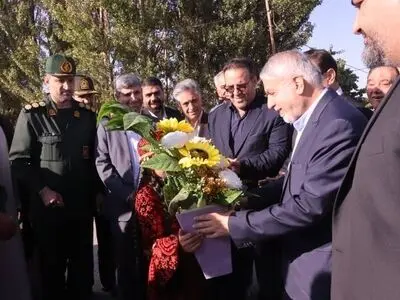 وزیر میراث‌فرهنگی وارد شهرستان سراب شد