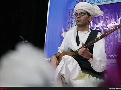 آرشیو کاملی از بزرگان دوتار خراسان تهیه کرده‌ایم/ دوتارنوازی اغلب اساتید تایباد به سبک جدم نظرمحمد سلیمانی است/ بودجه جشنواره‌ای که دبیری آن را برعهده دارم، هفتصد‌هزار تومان است