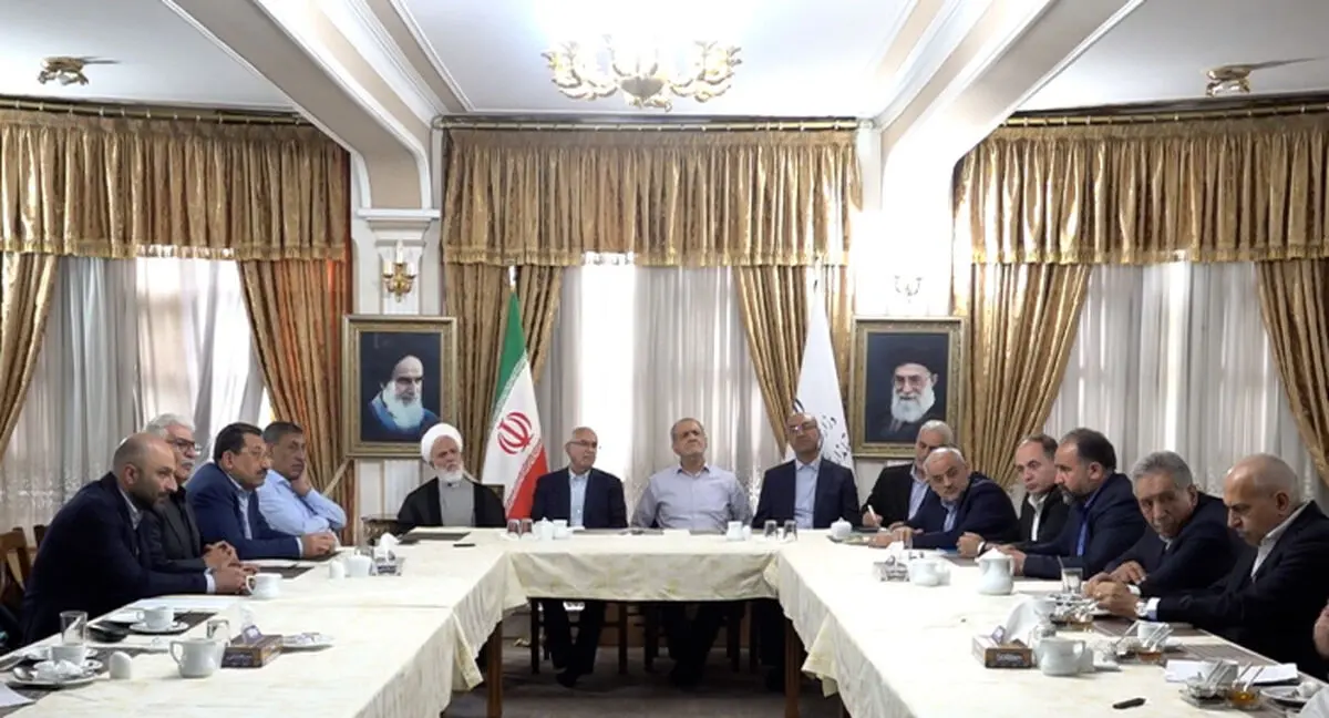 دستور رئیس جمهور به استاندار و معاون اجرایی برای تسهیل‌گری و تسریع در روند رفع موانع فعالیت‌های اقتصادی کرمانشاه