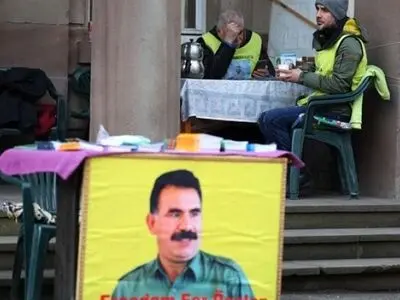 ملاقات اوجالان و خانواده‌اش پس از ۴۳ ماه حبس 