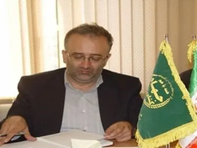 آفت کرم خراط باعثنابودی درختان غیرمثمر نیز می شود