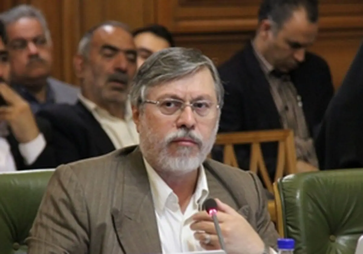 واکنش به فیلم منتشر شده از شهردار تهران/اخطارهای پلاسکو باید به بنیاد مستضعفان فرستاده می‌شد