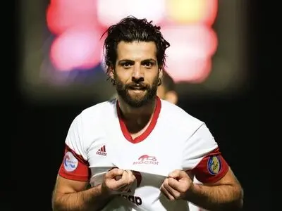 ویدئو: گل  محمد عباس زاده به نساجی مازندران