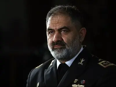 مقاومت در برابر سختی‌ها رمز موفقیت در خدمت به ایران است