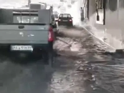 آبگرفتگی در برخی مناطق مشهد + فیلم