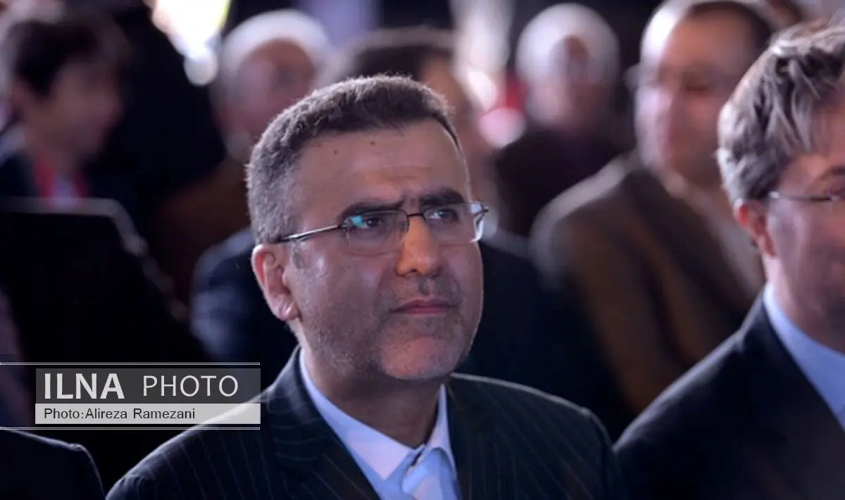 ایوبی: در جریان فیلم رستاخیز رقبای سازمان سینمایی آتش بیار معرکه هستند