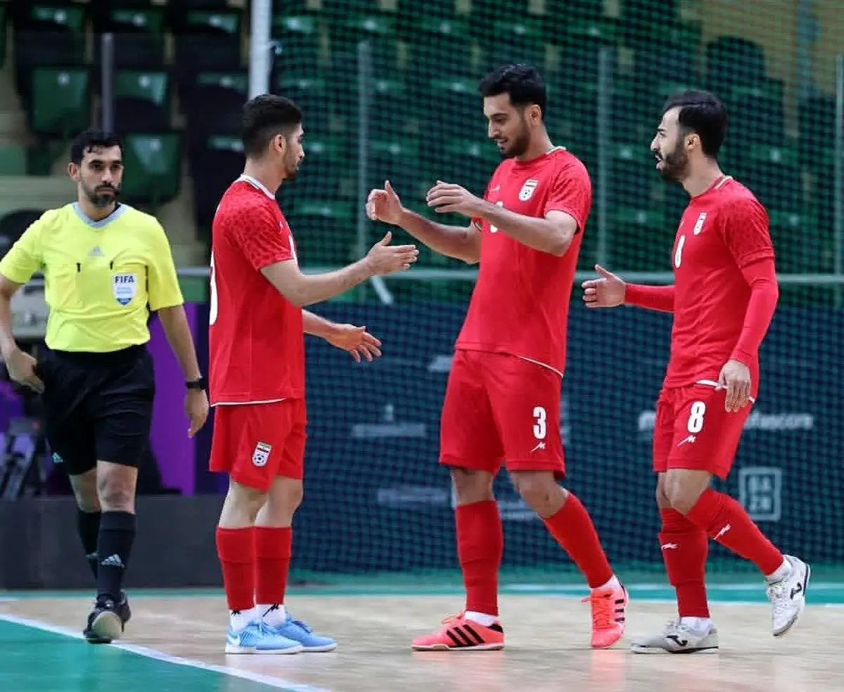 گلزن ایران در عربستان بیهوش شد!