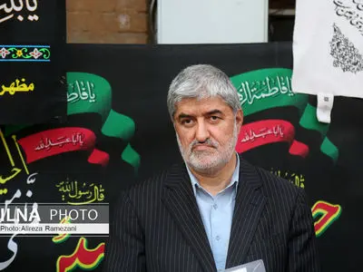 اگر ضعفی از خودمان نشان بدهیم برده آمریکا و اسرائیل خواهیم شد/ مردم ما تا آخر ایستاده‌اند