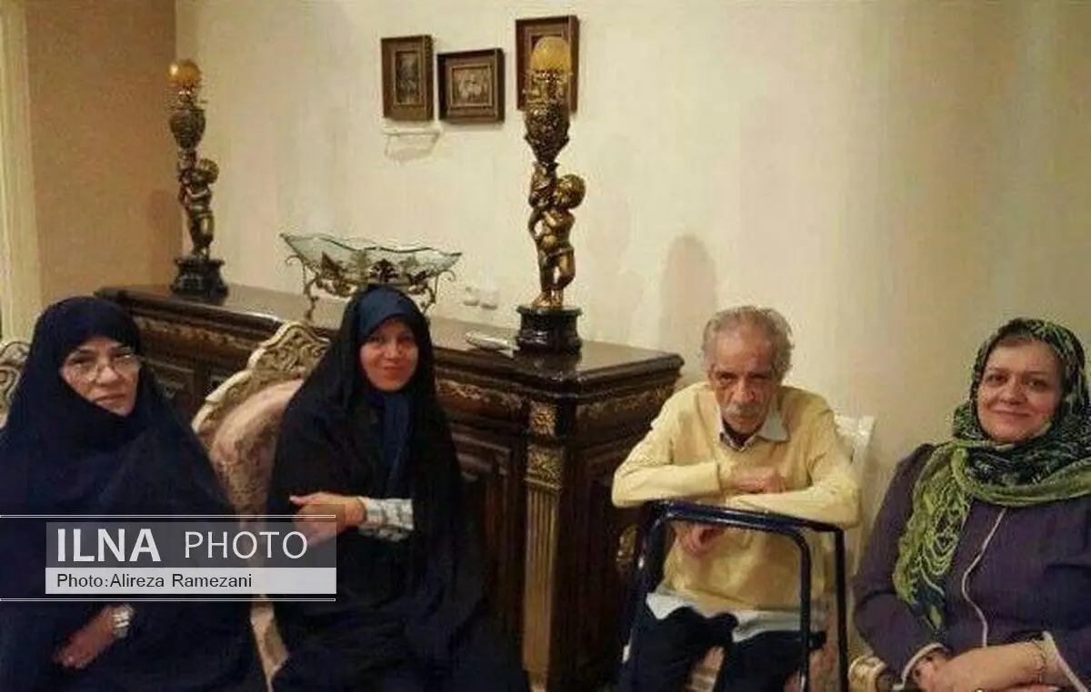 عیادت فائزه هاشمی از منصور پورحیدری
