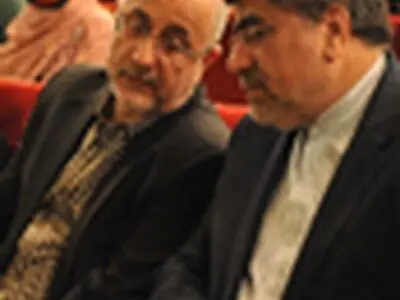 وزیر ارشاد به تماشای اجرای خیریه «باغ دلگشا» نشست