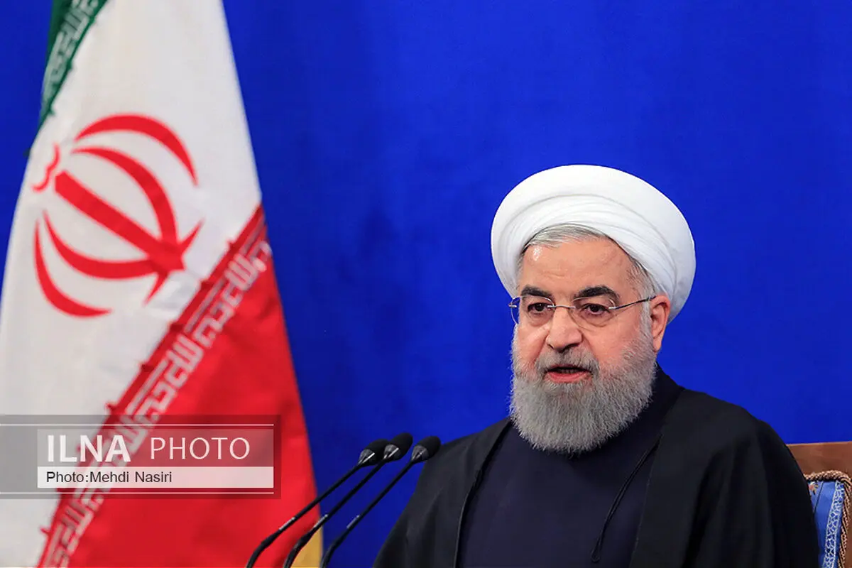 روحانی یدعو الى الاستثمار فی قطاعی الصناعة والانتاج