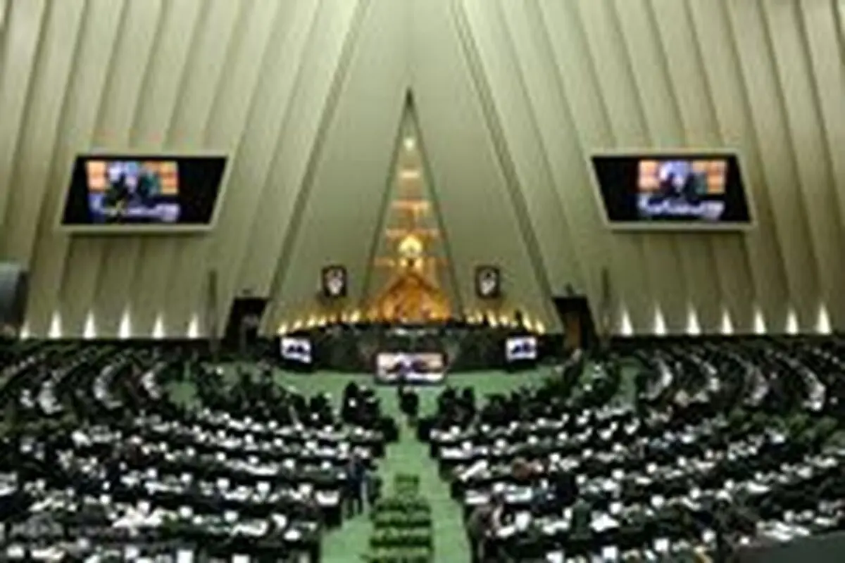 تصویب 50 میلیون دلار برای رفع مشکلات برق خوزستان/ اختصاص 350 میلیون دلار اعتبار برای طرح‌های انتقال آب سیستان و بلوچستان